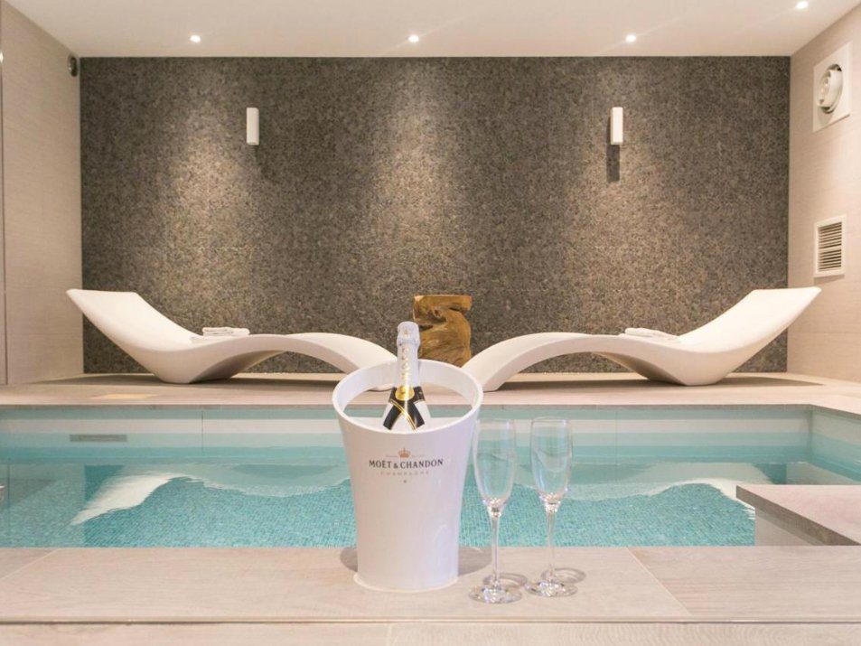 Van der Valk hotel Akersloot zwembad