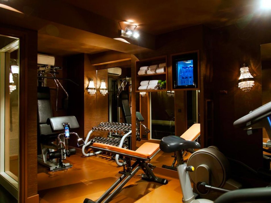 Hotel Estheréa gym