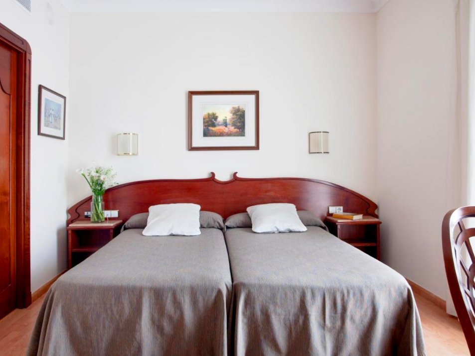 Gaudi Hotel gay friendly barcelona