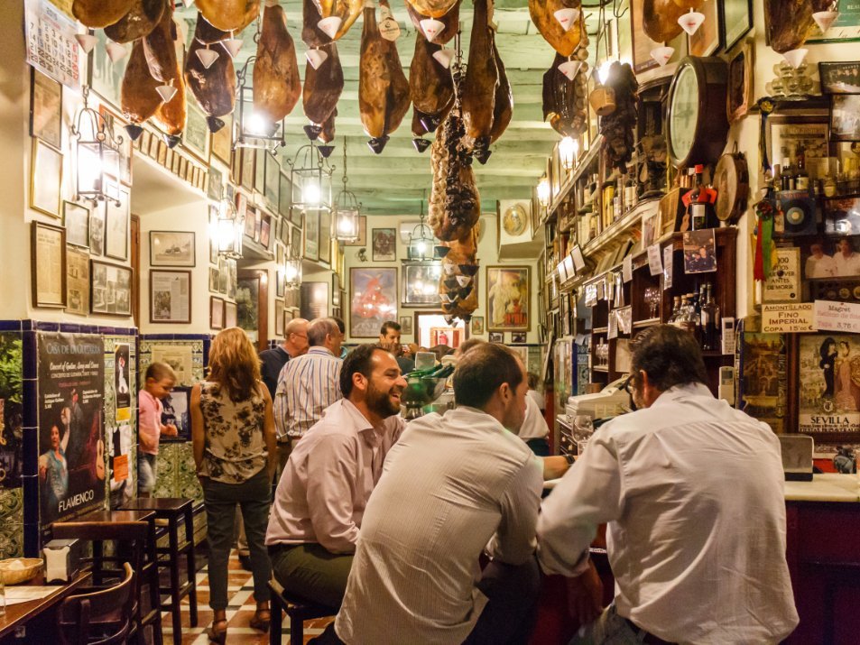 Tapas crawl sevilla